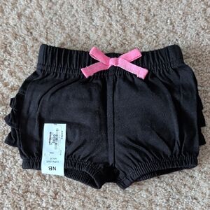 NWT Newborn Ruffle Butt Shorts